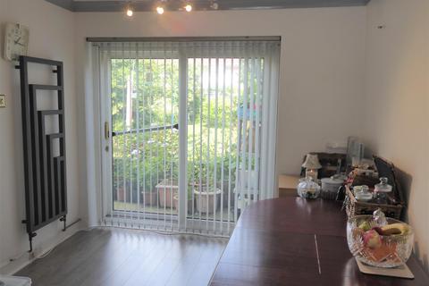 50 Brabazon Road, Hounslow, TW5 9LT