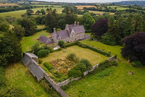 9 bedroom property with land for sale - Llechryd, Cardigan, SA43