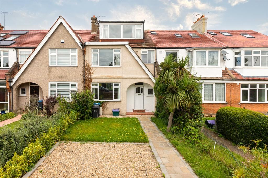 Bushey Road, Wimbledon, London, SW20 5 bed terraced house £600,000