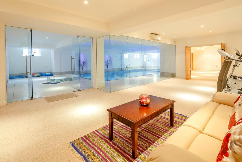 Gym / Reception