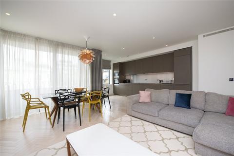 3 bedroom apartment to rent, Queensway, London, W2