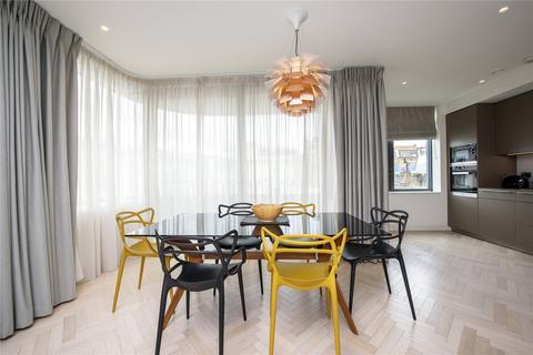3 bedroom apartment to rent, Queensway, London, W2