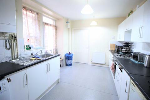 35 Claude Road, London, E10 6NG