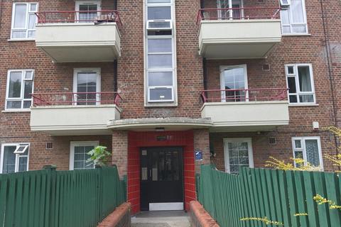 85 Reed Road, London, N17 9BX