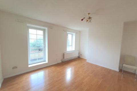 85 Reed Road, London, N17 9BX