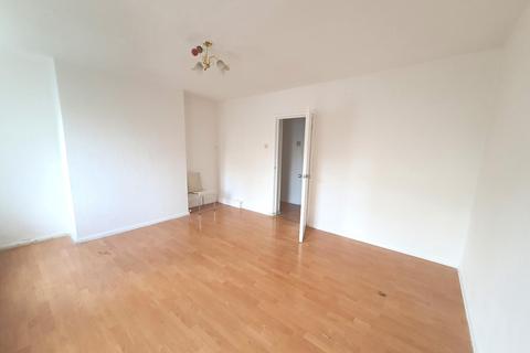 85 Reed Road, London, N17 9BX