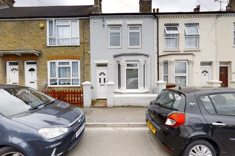 5 bedroom house share to rent, Double Room with Ensuite Available - Cornwall Road, Gillingham ME7 1LP