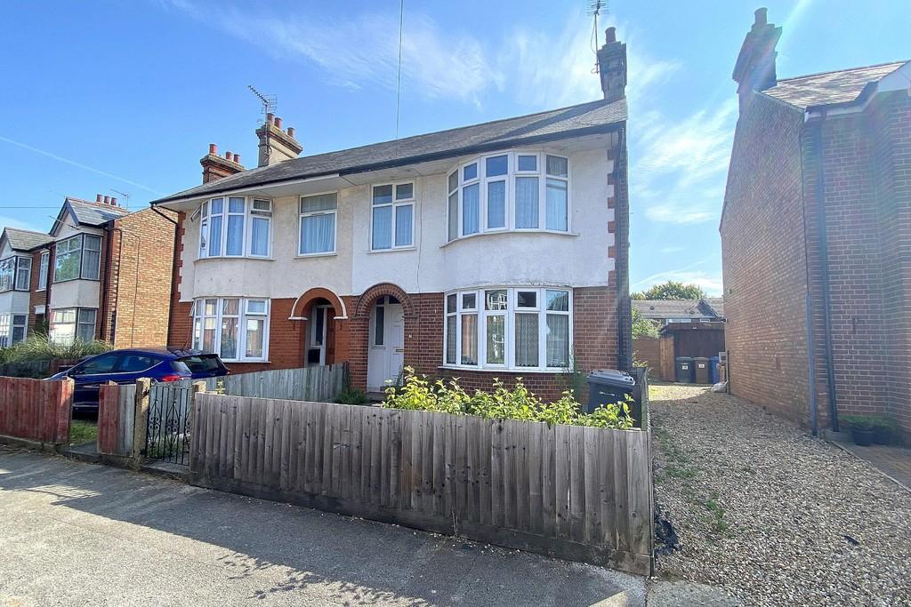 Norman Crescent, Ipswich IP3 9JY 3 bed semidetached house £225,000