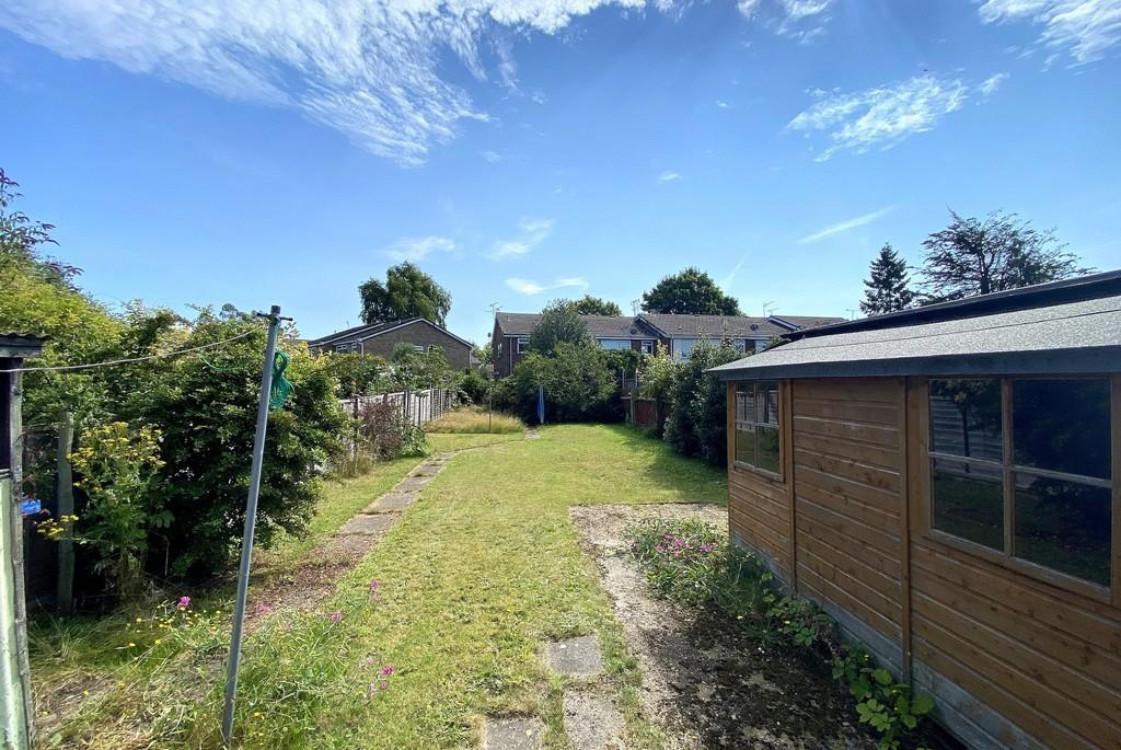 Norman Crescent, Ipswich IP3 9JY 3 bed semidetached house £225,000