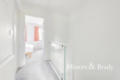 Fieldview House Main Road, Little Fransham, Dereham, NR19 2JW