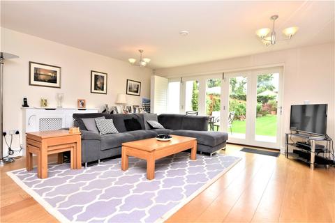 24 Gunners Rise, Shoeburyness, Southend-on-sea, SS3 9BY