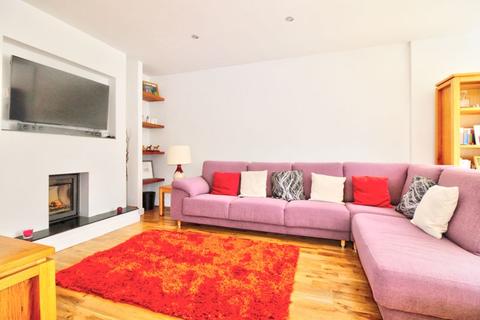 80 Honeyborne Road, Sutton Coldfield, B75 6BN