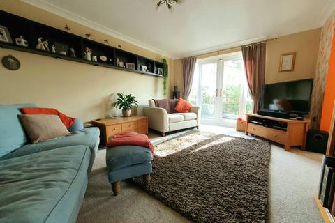 19 Ashton Close, Abbeydale, Gloucester, GL4 5BP