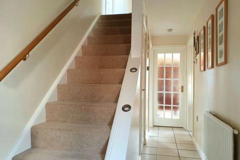 19 Ashton Close, Abbeydale, Gloucester, GL4 5BP
