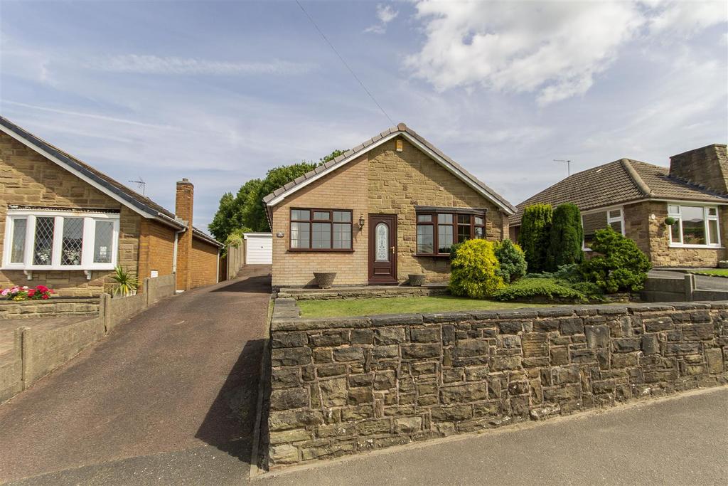 Station Road, North Wingfield, Chesterfield 2 bed detached bungalow £