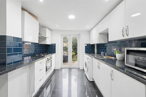 3 Rushmore Road, London, E5 0ET