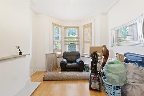 3 Rushmore Road, London, E5 0ET