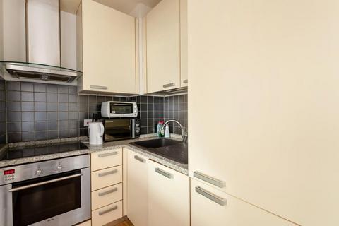 Studio to rent, Radford House,  Pembridge Gardens,  W2