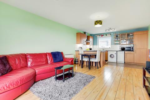 42, Renaissance Court Prince Regent Road, Hounslow, TW3 1QH
