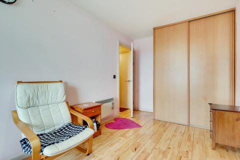 42, Renaissance Court Prince Regent Road, Hounslow, TW3 1QH