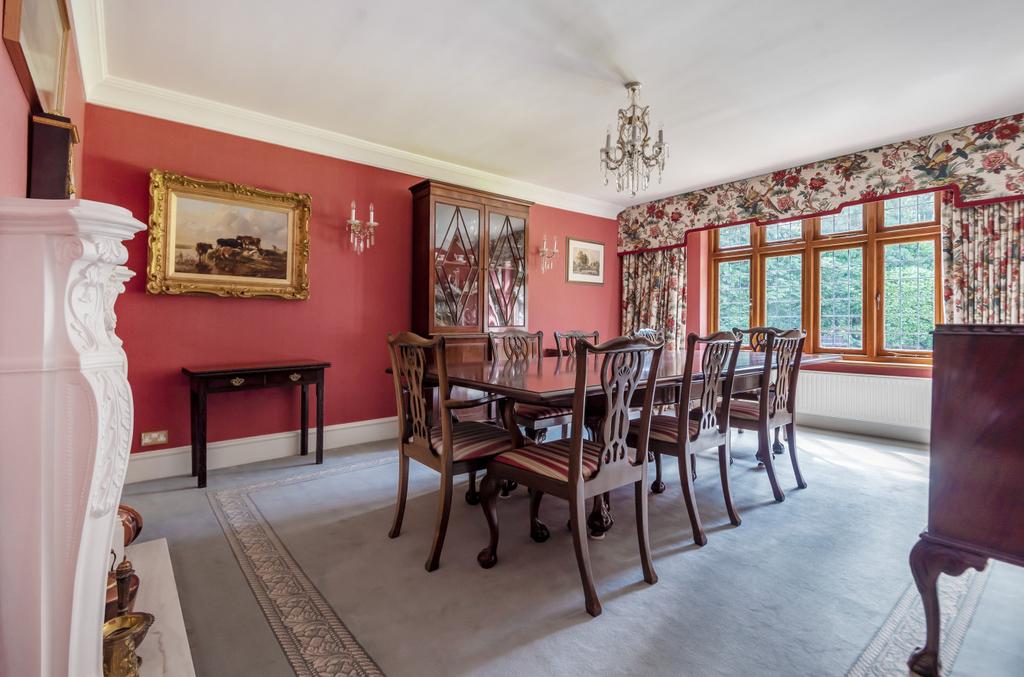 Heatherlands Road, Chilworth, Southampton, Hampshire, SO16 5 bed