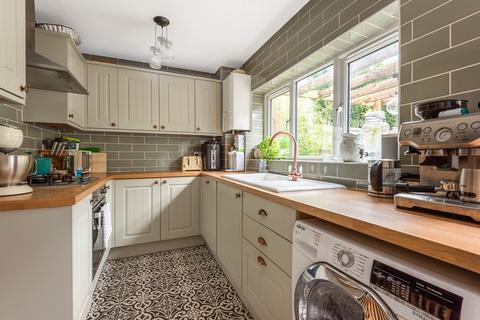 9 Burfield Road, Old Windsor, Windsor, SL4 2RB