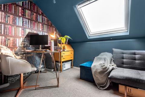 9 Burfield Road, Old Windsor, Windsor, SL4 2RB