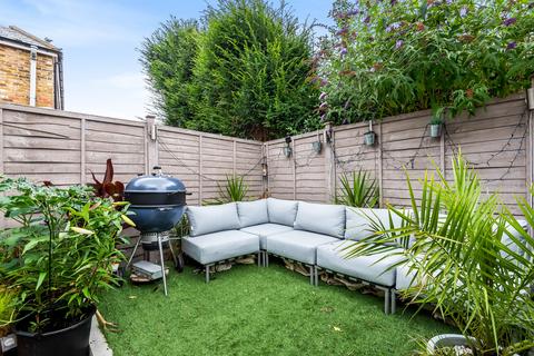9 Burfield Road, Old Windsor, Windsor, SL4 2RB