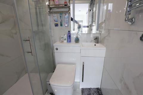 123 Central Avenue, Hayes, UB3 2BS