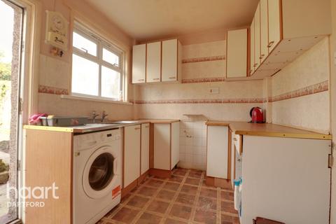 14 Roberts Road, Belvedere, DA17 6NP