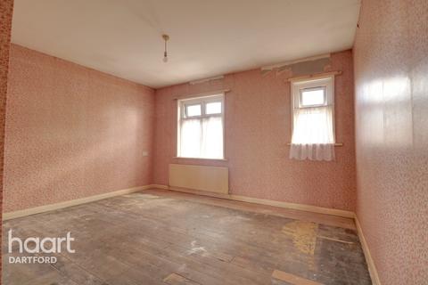 14 Roberts Road, Belvedere, DA17 6NP