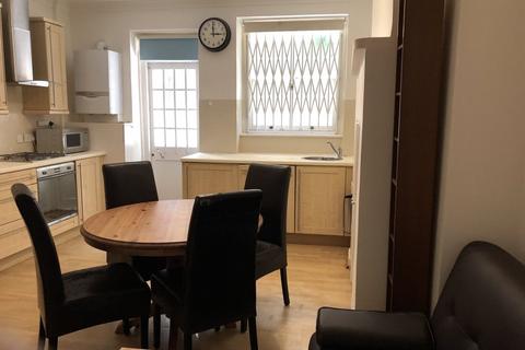 2 bedroom apartment for sale, Drayton Court, London, SW10