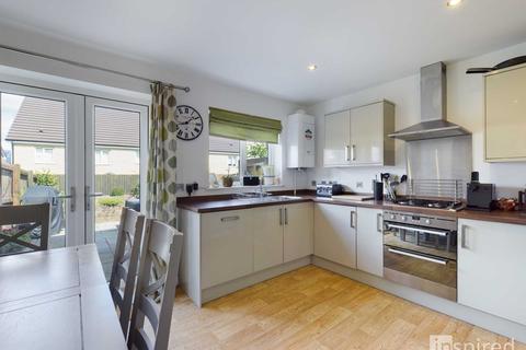 28 Bunkers Crescent, Bletchley, Milton Keynes, MK3 6FP