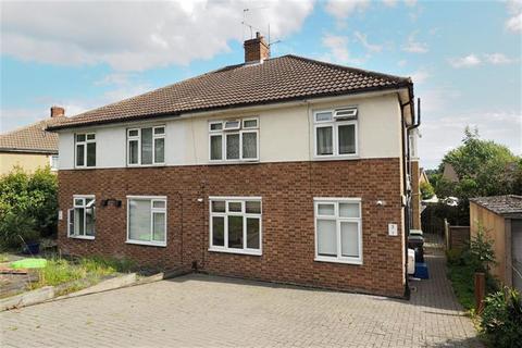 2 bedroom maisonette to rent, Barncroft Road, Loughton, IG10