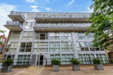24 Isaac Way, London, SE1 1EE