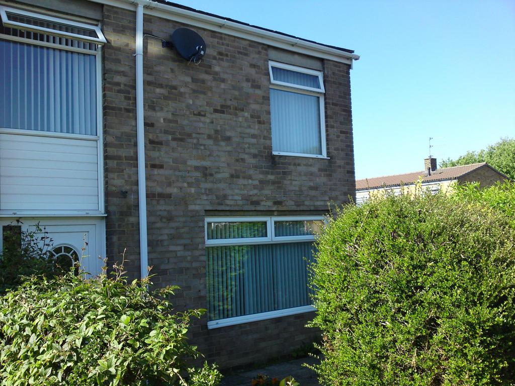 3 bed end terraced property