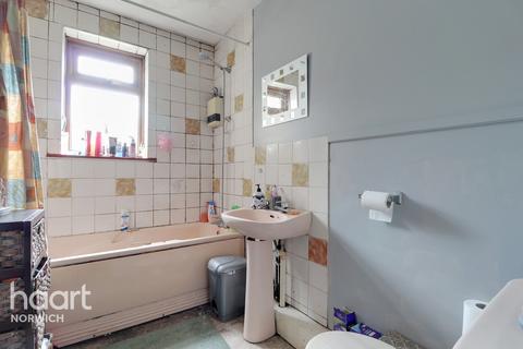 12 Cavell Road, Norwich, NR1 2LL