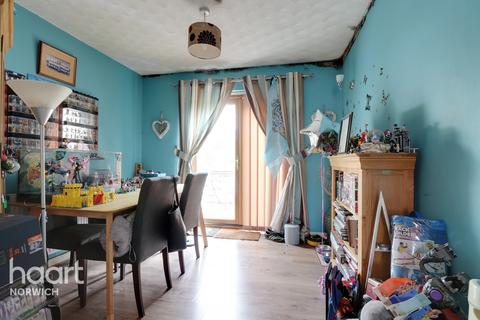 12 Cavell Road, Norwich, NR1 2LL