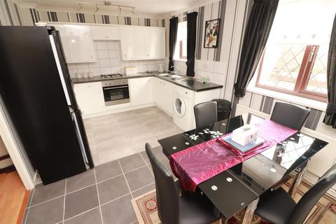 6 Mow Barton, Yate, Bristol, BS37 5NF