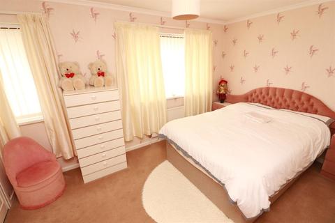 6 Mow Barton, Yate, Bristol, BS37 5NF
