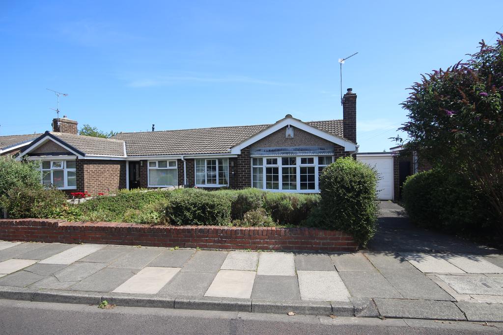 Wallridge Drive, Holywell, Whitley... 2 bed semidetached bungalow £