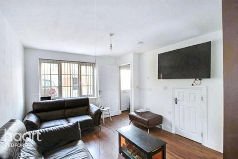 undefined, Teal Close, Bedford