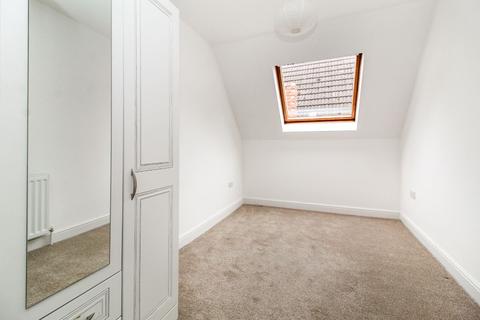 Flat A, Wilmshurst House, 4 Lansdowne Road, Bedford, MK40 2BU