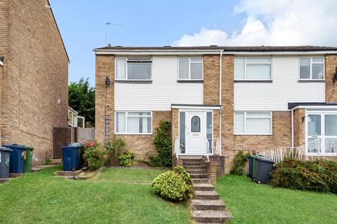 3 bedroom end of terrace house for sale - Downley,  Buckinghamshire,  HP13