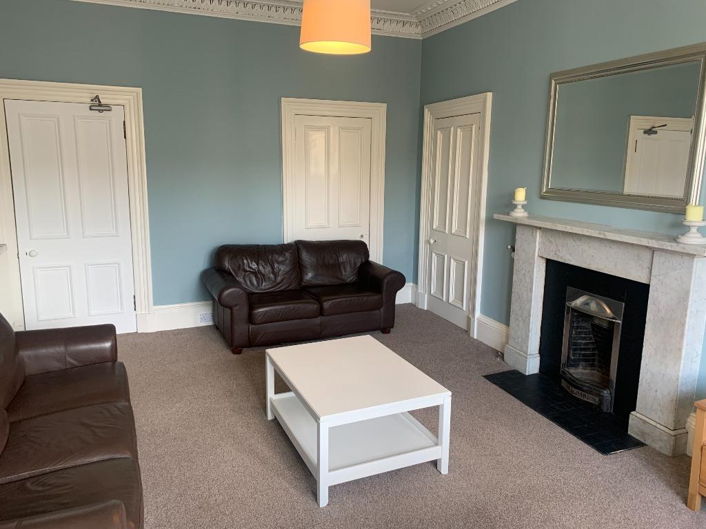 Apartment in Edinburgh - View 2