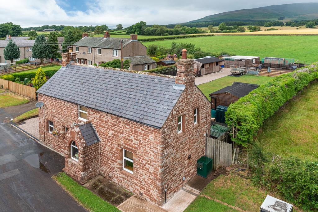 Dunn Eden House, Ousby, Penrith, Cumbria 3 bed detached house £425,000