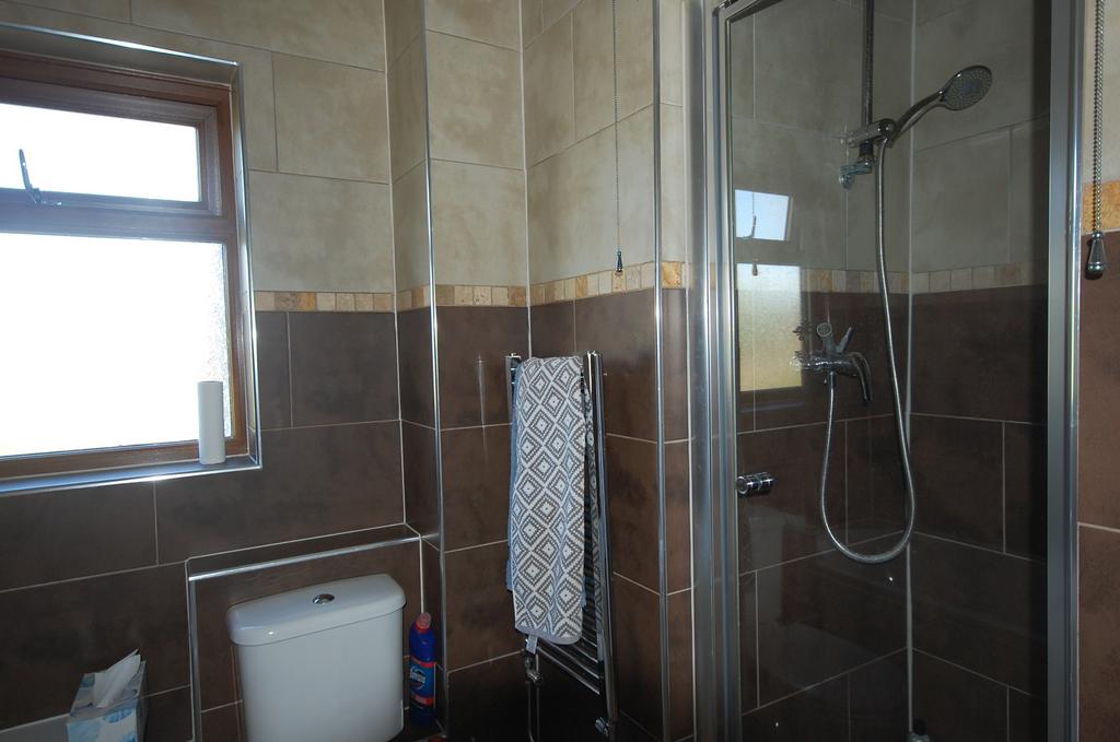 Separate Shower To Bathroom