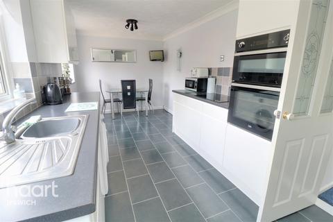 240 Sheldrake Drive, Ipswich, IP2 9NF