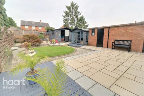 240 Sheldrake Drive, Ipswich, IP2 9NF