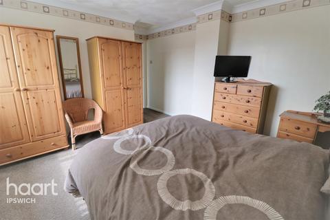 240 Sheldrake Drive, Ipswich, IP2 9NF